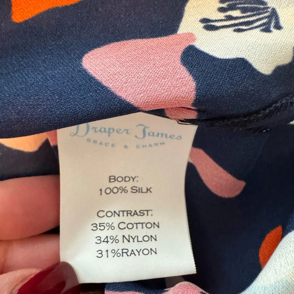 NWT Draper James Silk Floral Print Blouse Size 4 - Picture 7 of 11